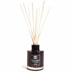 Reed Diffuser - White Strawberry & Blackberry - 120ml