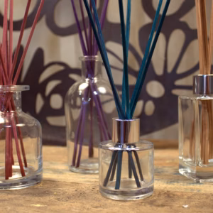 Round Antique Reed Diffuser Bottle - Amber - 200ml