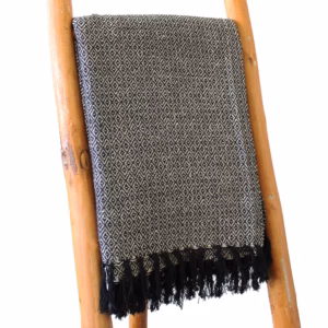 Boho Comfort Pledd - 125x150cm - Hvit - Charcoal