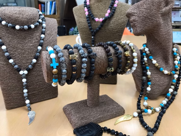 Bronze Skull / Bloodstone - Gemstone Bracelet - Bilde 2