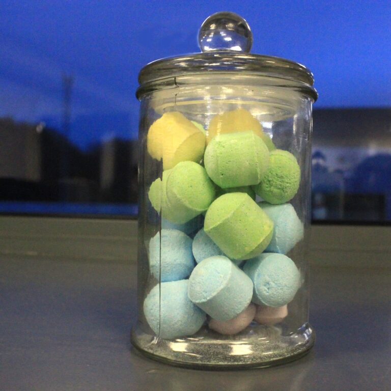 Candy-Jars-Large-Classic-Clear