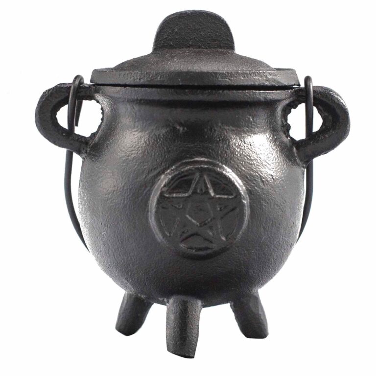 Cast-Iron-Cauldron-with-Pentagon-6