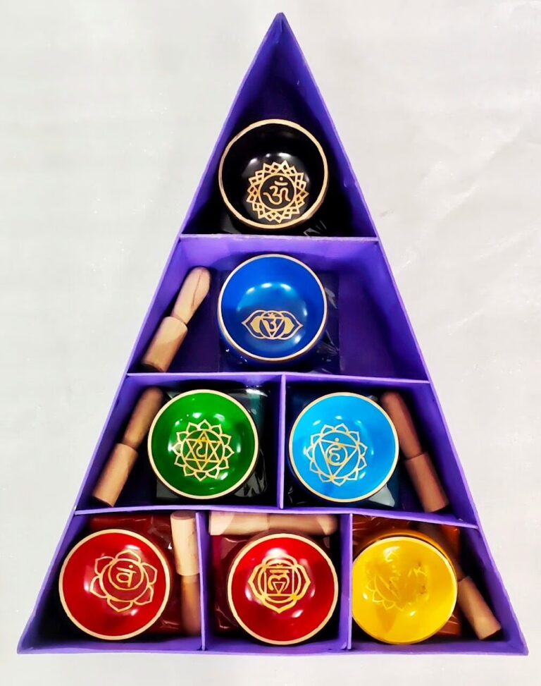 Chakra-Pyramid-Singing-Bowl-Gift-Set