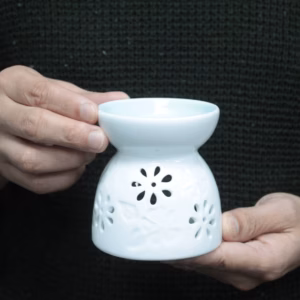 Klassisk Hvit Oljebrenner - Blomstret med Blågrønn Brønn