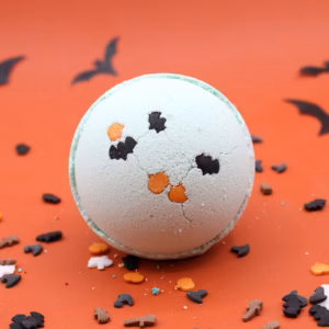 Coconut & Lime Halloween Badebombe