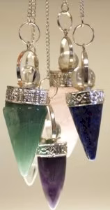 Pendules Cone et Argent - Assortiment