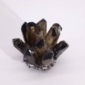 Håndlavet Kvartsklynge - Røgfarvet Spøgelseskvarts (Ca. 250 - 300g ) - 8cm