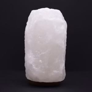 Lampa i Himalayasalt - kristallsten med fot - ca 8-10kg