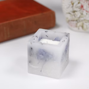 Enchanted Kerze - Klein Square Jar - Lavendel