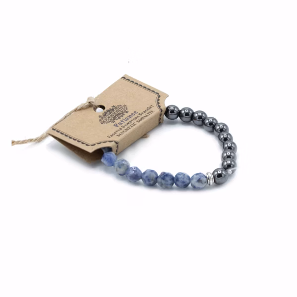 Facettiertes Edelstein-Armband - Magnetischer Sodalith
