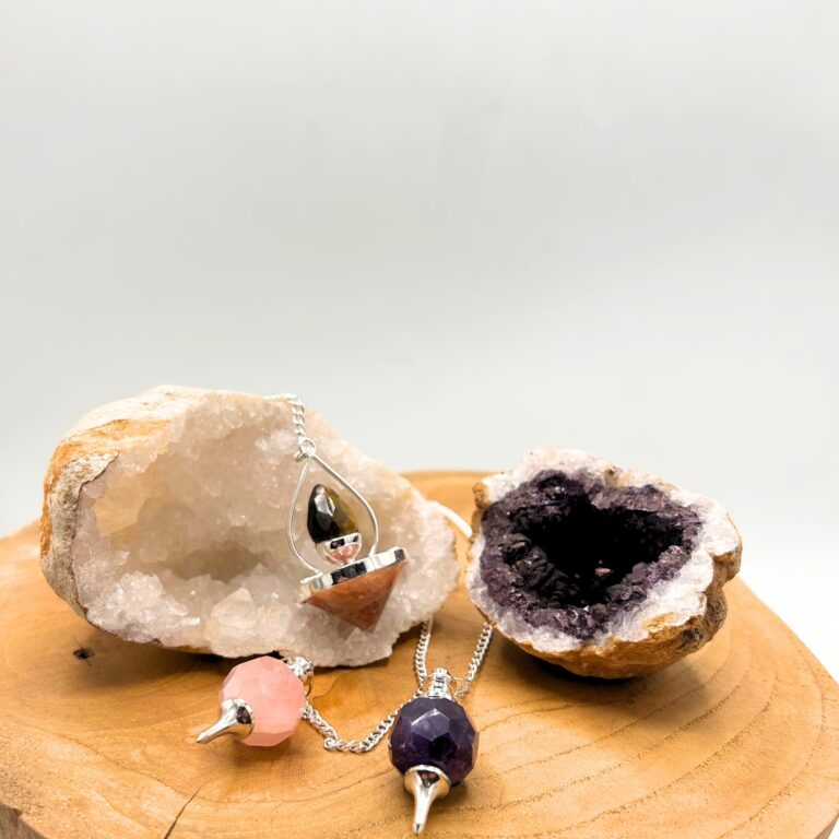 Faceted-Gemstone-Pendulum-Rock-Quartz