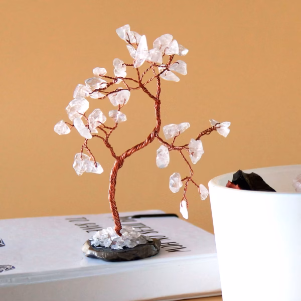 Gemstone Tree - Bergkvarts På Svart Agatbunn (35 Steiner)