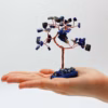 Arbre à Pierres Précieuses - Sodalite sur Base d'Agate Naturelle Bleue (35 pierres) – Image 4