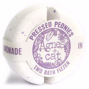 Set de Regalo: Bomba de Baño de Peonías & Té y Rosas + Vela de Café & Nueces