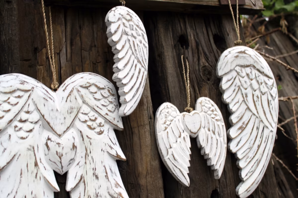 Hand Crafted Small Double Angel Wing &Amp; Heart - 15Cm - Image 4