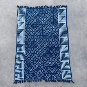 Håndlaget Indigo Pledd - 170x120cm - Kasba Tiles