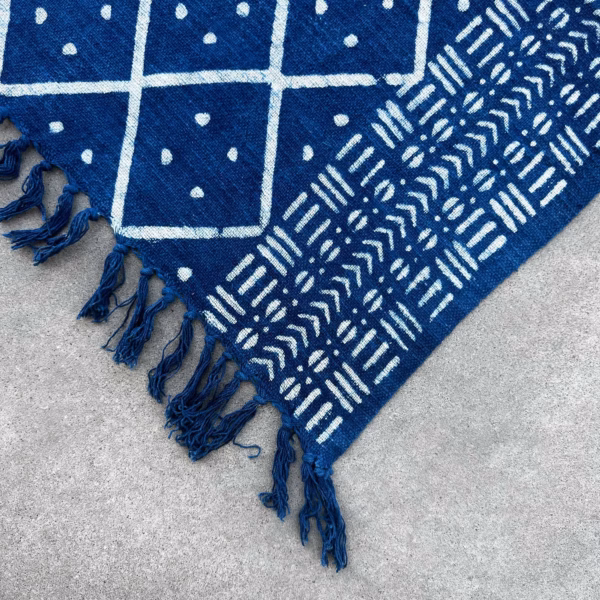 Håndlaget Indigo Pledd - 170x120cm - Midnight Heerak - Bilde 3
