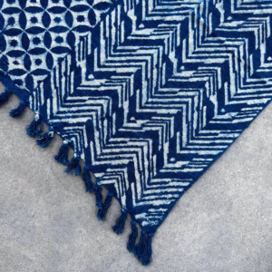 Håndlaget Indigo Pledd - 170x120cm - Namoona Waves