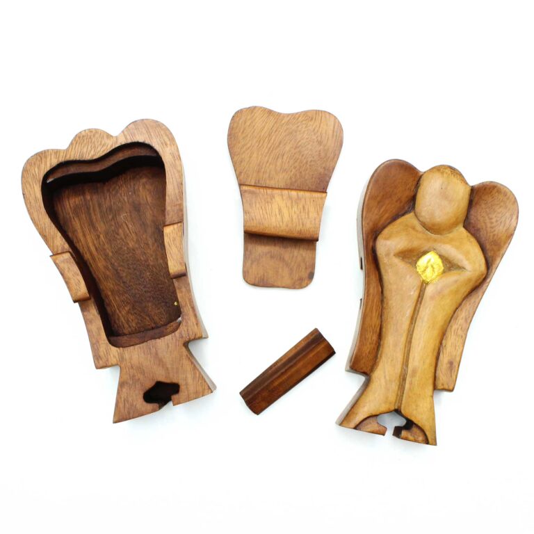 Hati-Hati-Angel-Magic-Box-Friendship