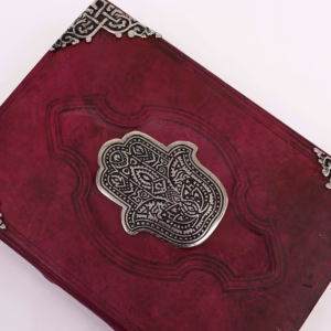 Libro Bronceado Rojo Fuerte - Hamsa de Zinc con Bordes