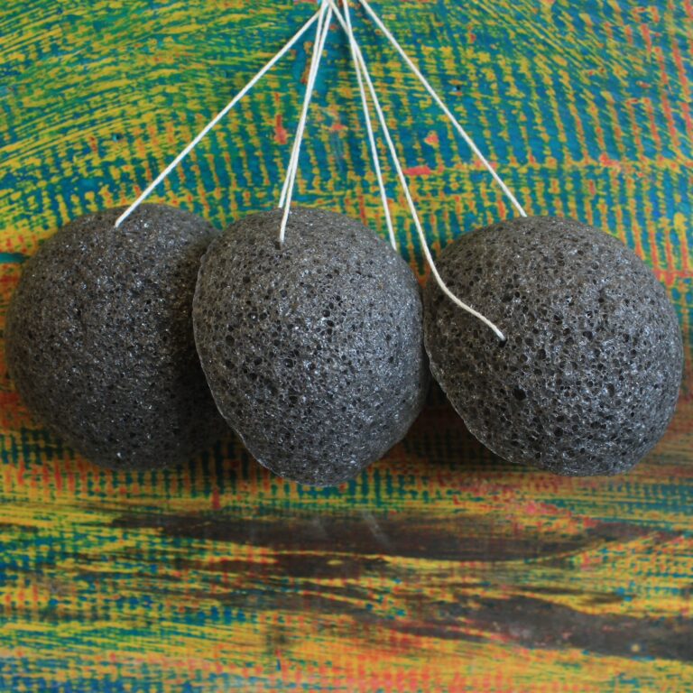 Konjac-Sponge-Charcoal