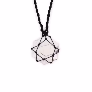 Hexagonanheng med Snørte Edelstener - Hvit Howlite