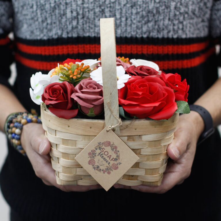 Large-Pink-Bouquet-in-Wicker-Basket