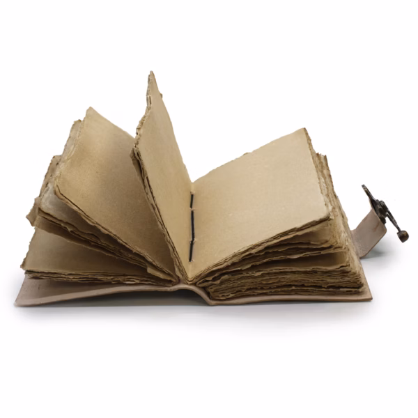 Carnet En Cuir &Quot;Never Hide Your Wings&Quot; Bords Déchiquetés – Image 2