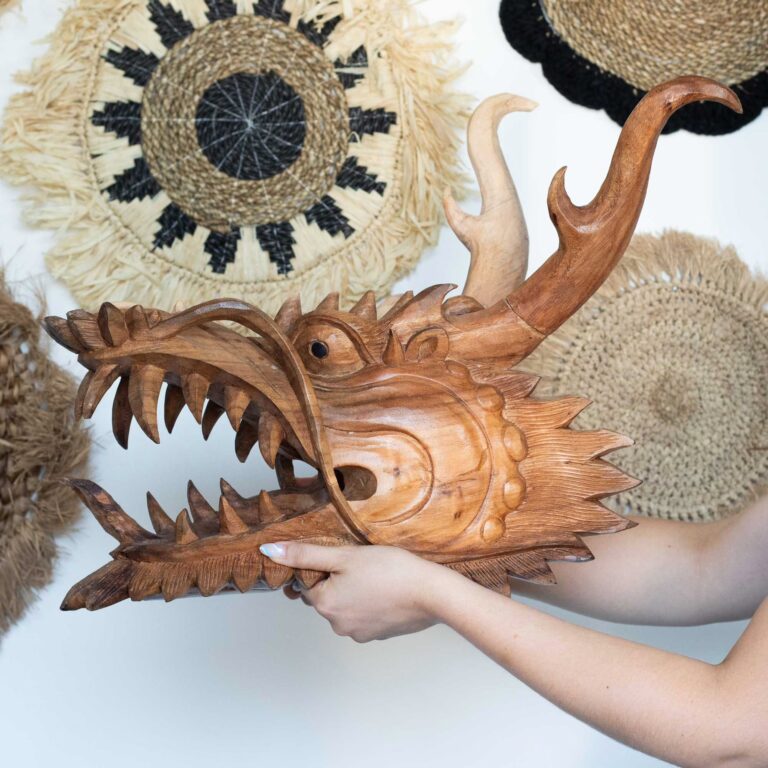 Live-Size-Dragon-Head-Carving-30cm
