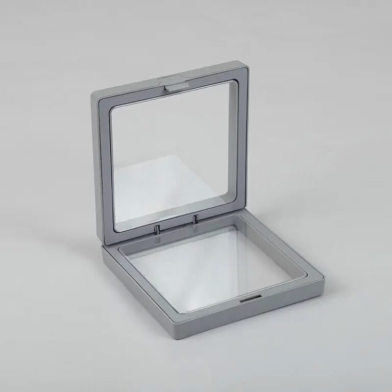 Lrg-3D-Floating-Frame-Display-11x11cm-Grey