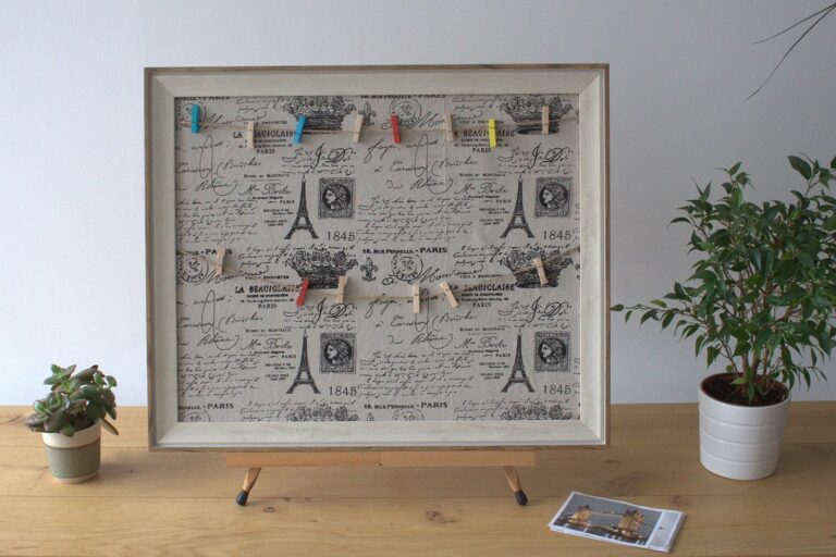 Lrg-DIY-Peg-Photo-Frames-Paris