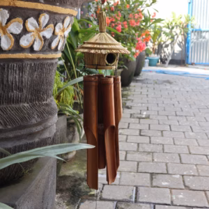 Round Seagrass Bird Box with Chimes - Large