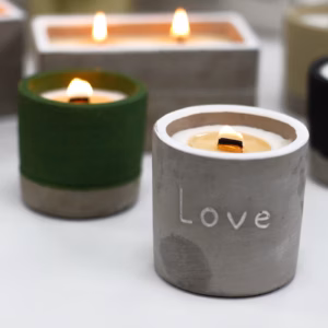 Concrete Soy Lys - Love - Lilla Fig & Casis - Medium