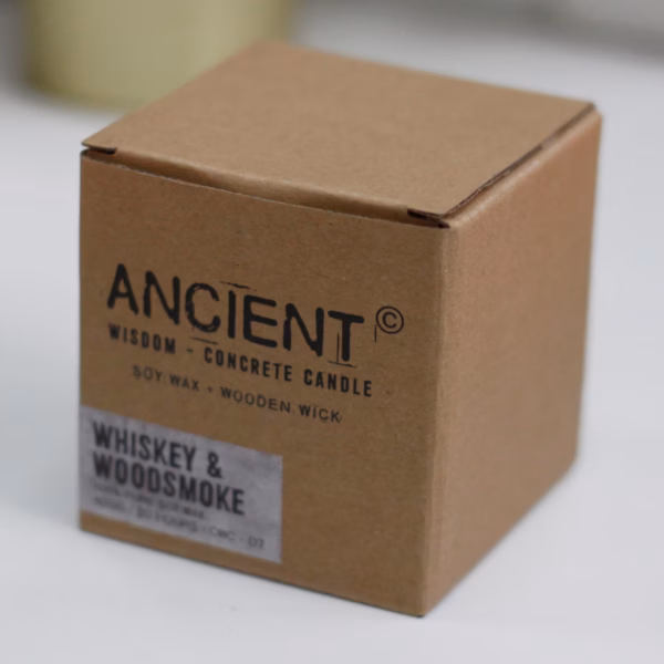 Concrete Soy Candle - Love - Purple Fig & Casis Medium - Bilde 7
