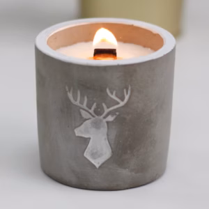 Sojawachskerze mit Holzdocht - Whiskey & Holzrauch