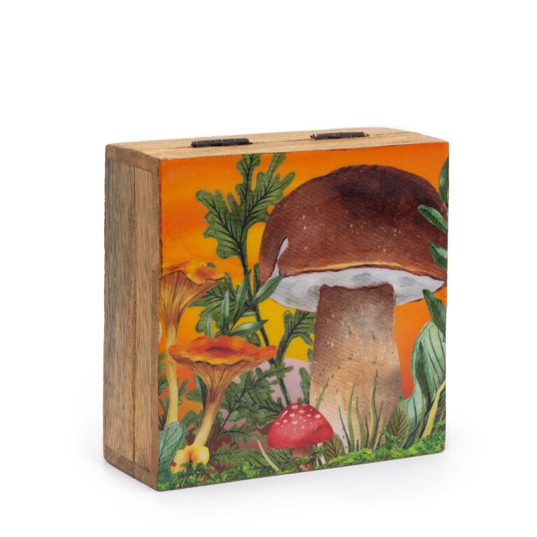Med-Square-Box-13.5x13