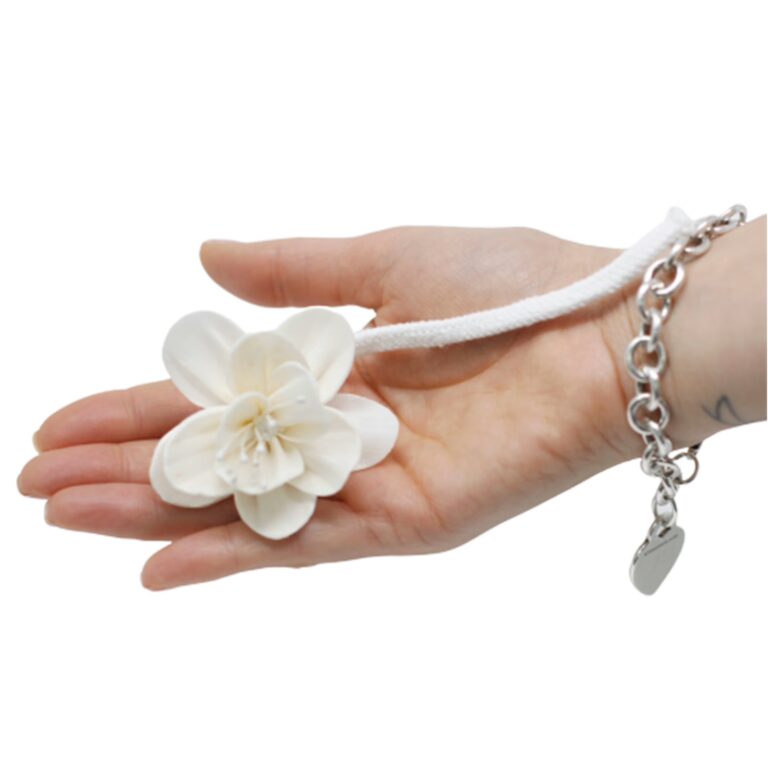 Natural-Diffuser-Flowers-Small-Lily-on-String