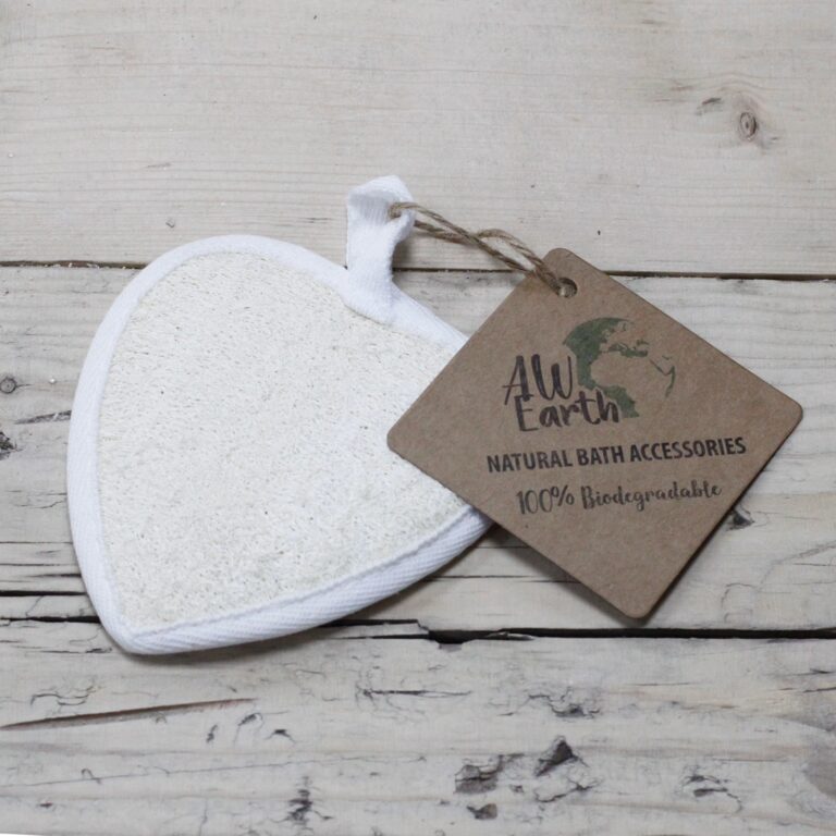 Natural-Loofah-Body-Scrubs-Heart