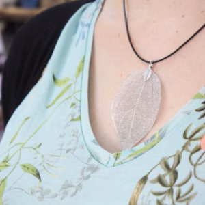 Necklace & Earring Set - Bravery Leaf - Pewter