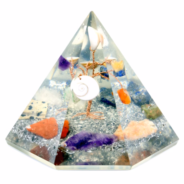 Orgonitt 7-Sidig Pyramide - Visdomstre Av Edelstener - 90 mm