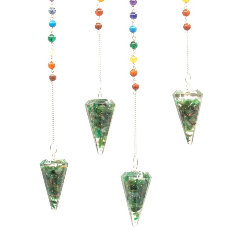 Orgonite-Power-Chakra-Pendulum-Green-Aventurine