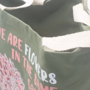 Trykt Bomuldstaske - We Are Flowers - Oliven