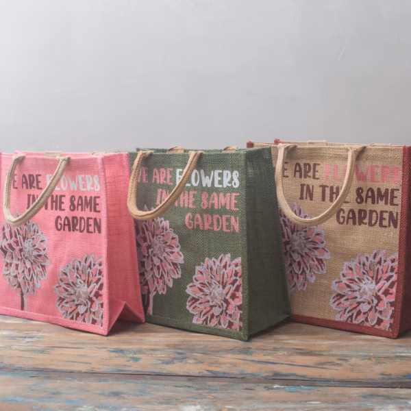 Jutepose med Trykk - We Are Flowers - Oliven - Bilde 13
