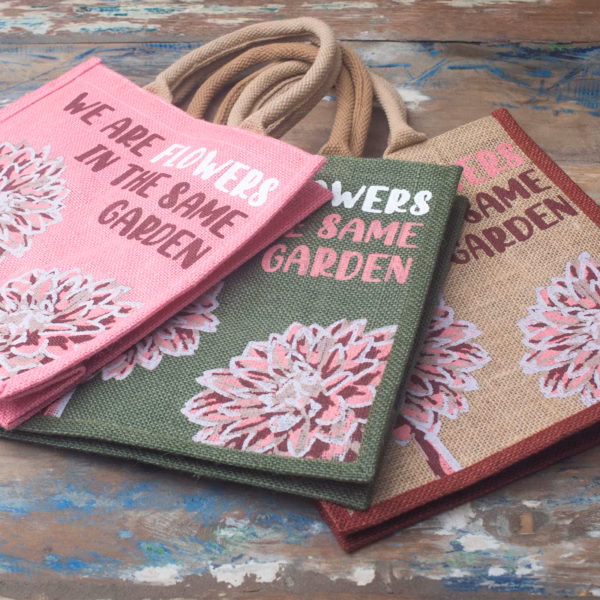 Jutepose med Trykk - We Are Flowers - Oliven - Bilde 14