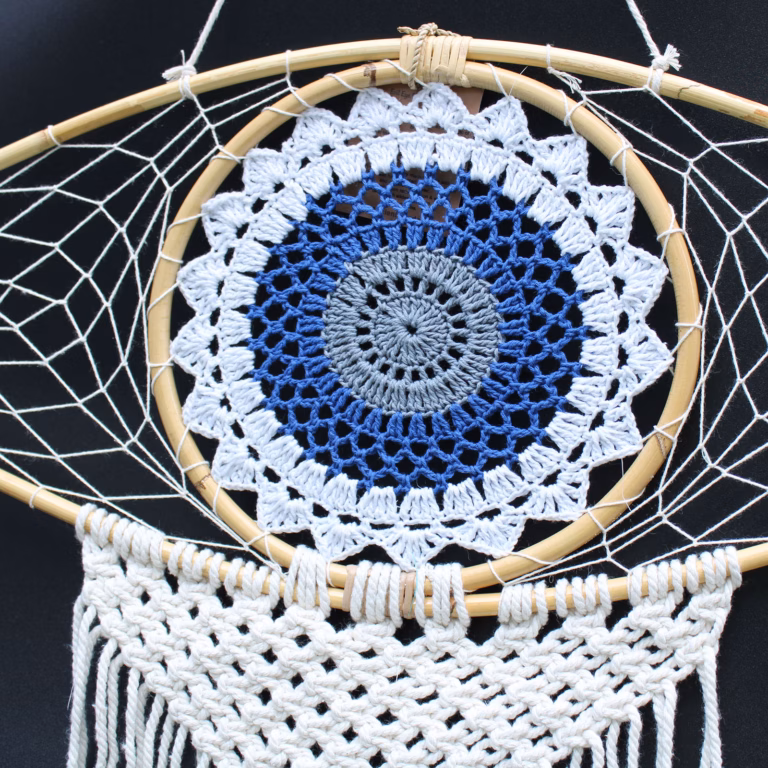 Protection-Dream-Cather-Lrg-Macrame-Eye-White-BlueGrey