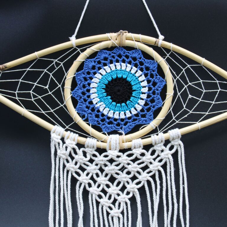 Protection-Dream-Cather-Med-Macrame-Evil-Eye-BlueWhiteBlack