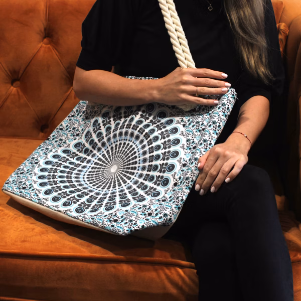 Bolso Mandala Con Asa De Cuerda - Azul Eléctrico - Imagen 3