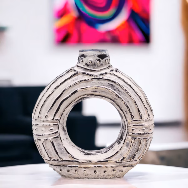 Rund Donutformet Vase - Kremfarget 18 cm - Bilde 5