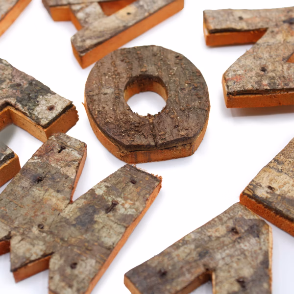 Rustikk Bokstav i Bark - "S" - 7 cm