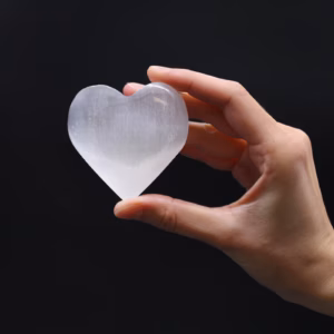 Selenite Heart - 7 - 8cm